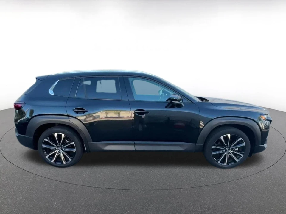 2026 Mazda CX-50 - Image 17 of 31