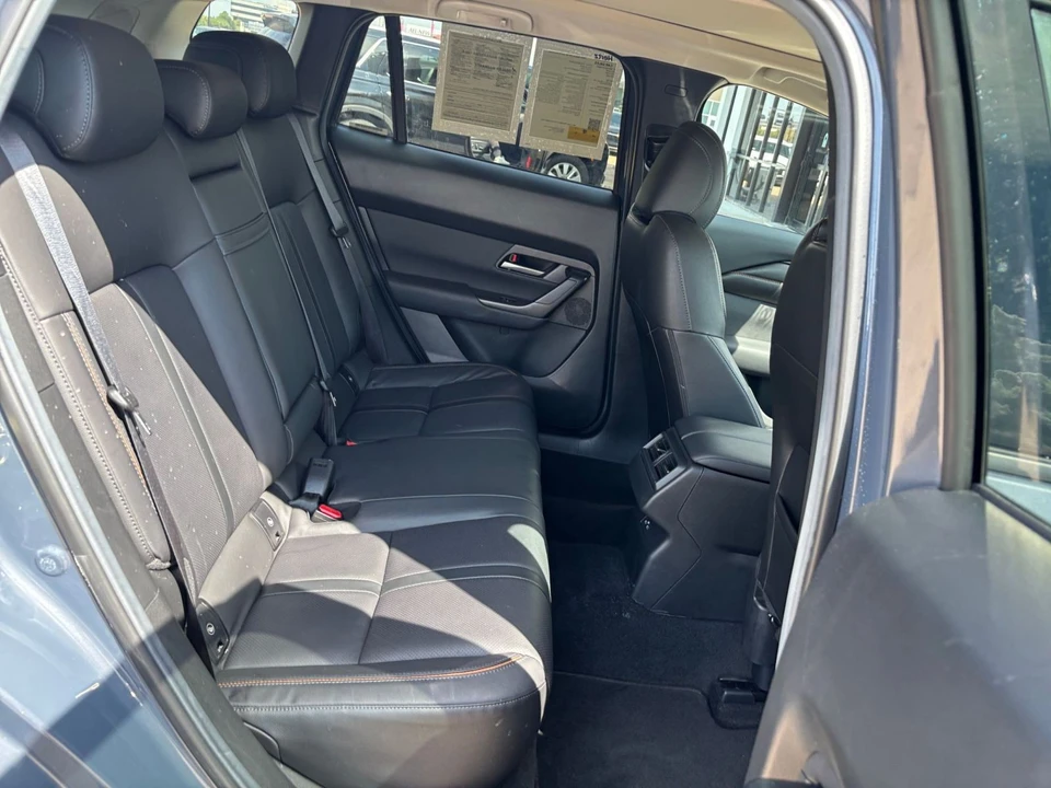 2026 Mazda CX-50 - Image 28 of 31