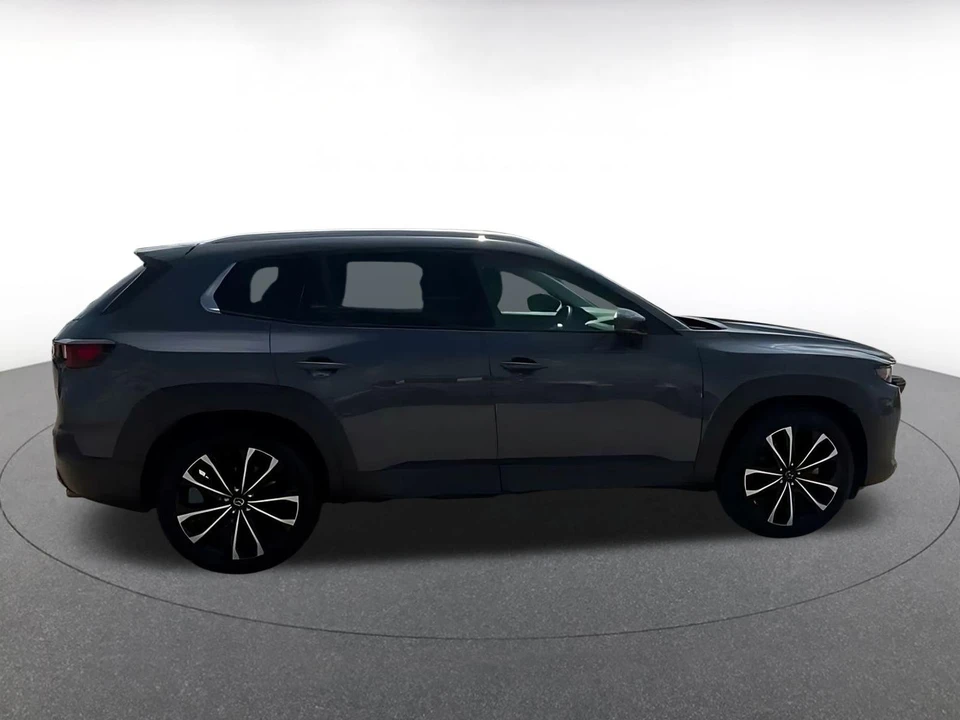 2026 Mazda CX-50 - Image 16 of 31