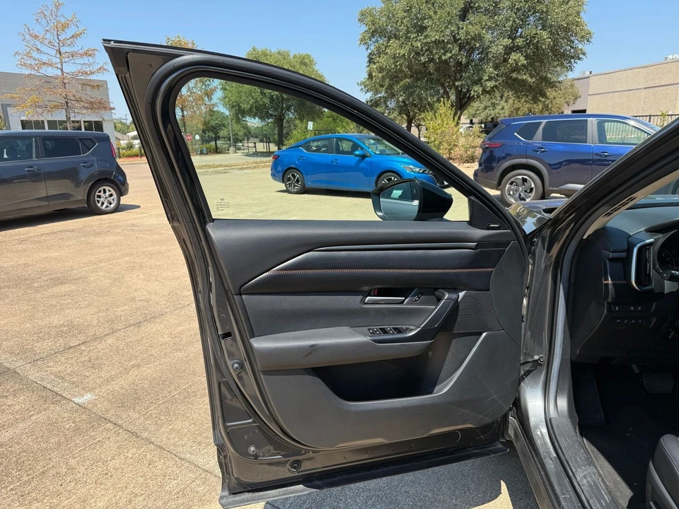 2026 Mazda CX-50 - Image 20 of 31