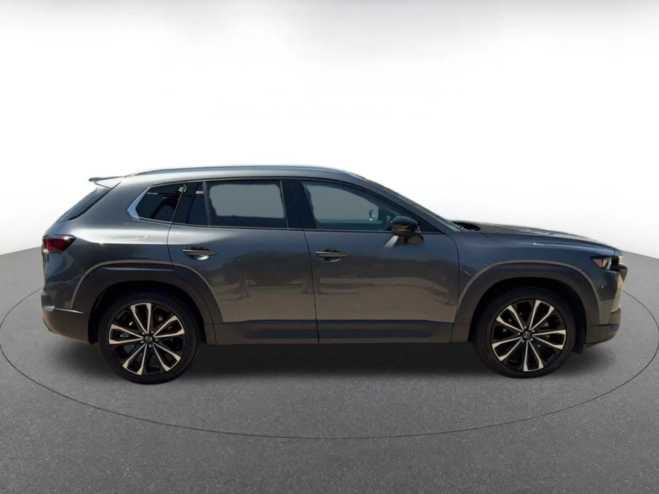 2026 Mazda CX-50 - Image 17 of 31