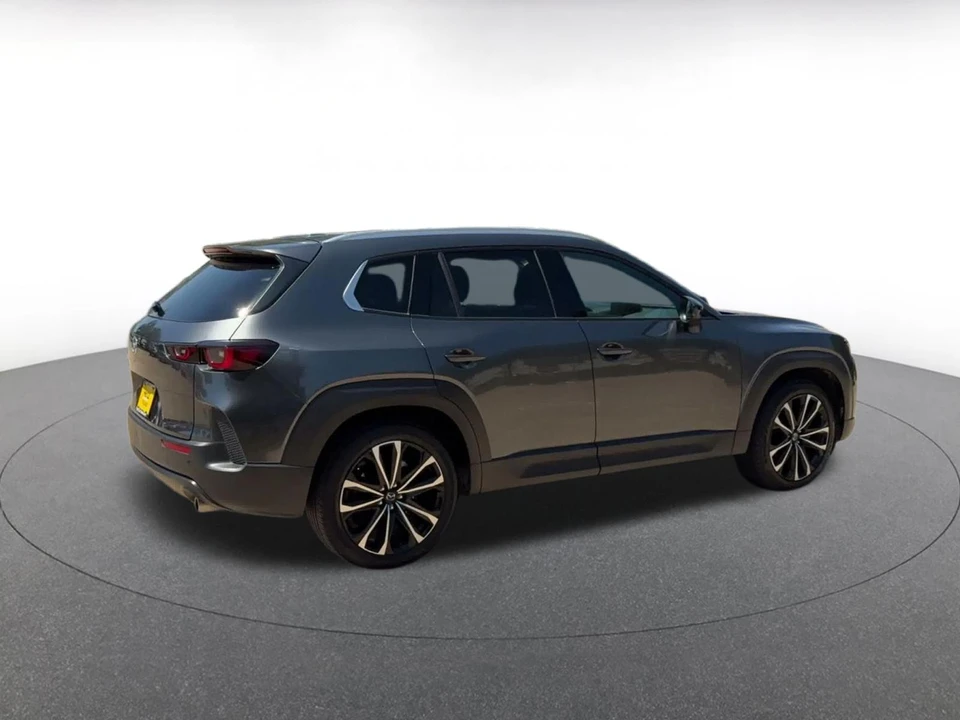 2026 Mazda CX-50 - Image 16 of 31