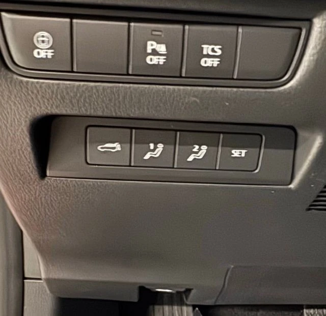 2026 Mazda CX-50 - Image 16 of 21