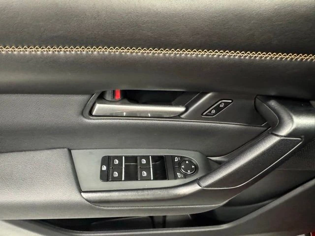 2026 Mazda CX-50 - Image 18 of 21