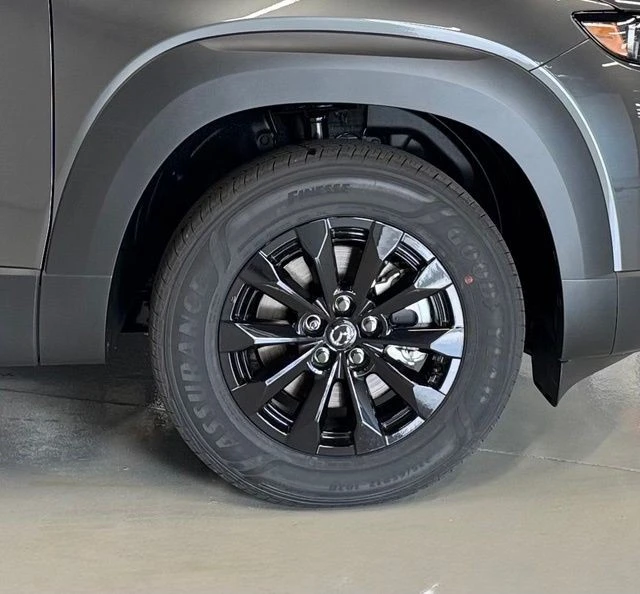 2026 Mazda CX-50 - Image 19 of 20