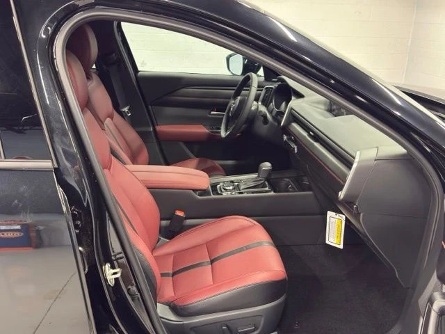 2026 Mazda CX-50 - Image 11 of 15