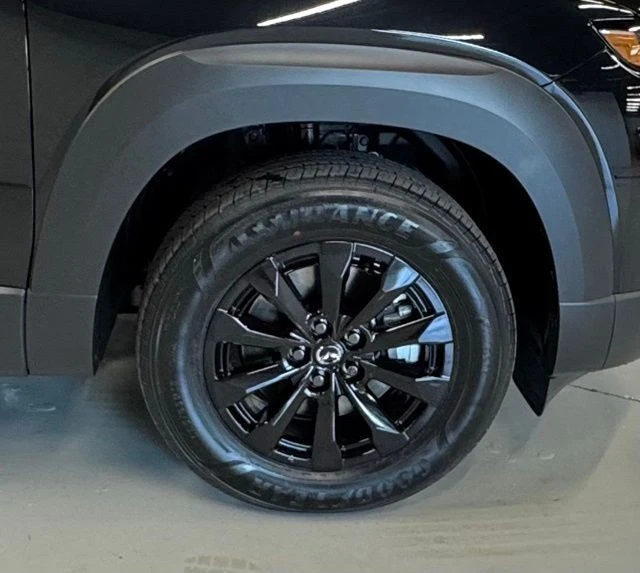 2026 Mazda CX-50 - Image 18 of 20