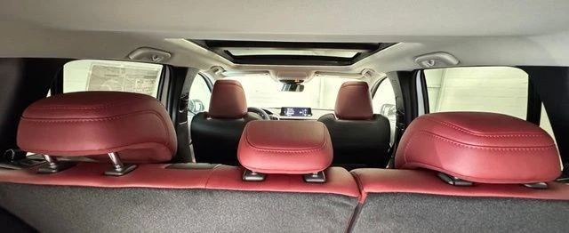 2026 Mazda CX-50 - Image 10 of 24