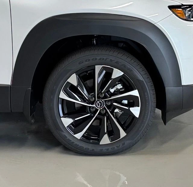 2026 Mazda CX-50 - Image 21 of 22