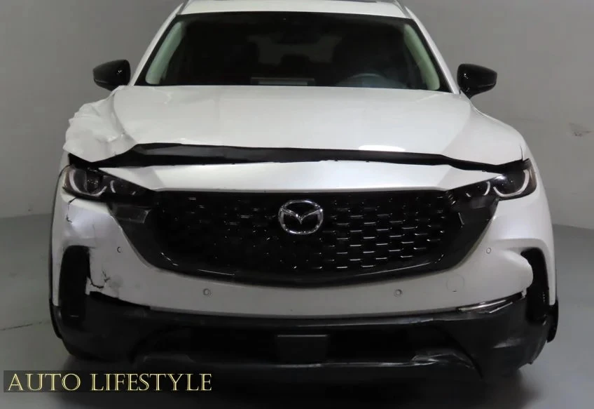 2026 Mazda CX-50 - Image 12 of 31