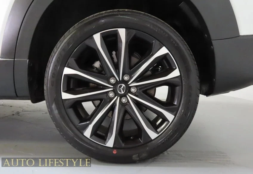 2026 Mazda CX-50 - Image 30 of 31