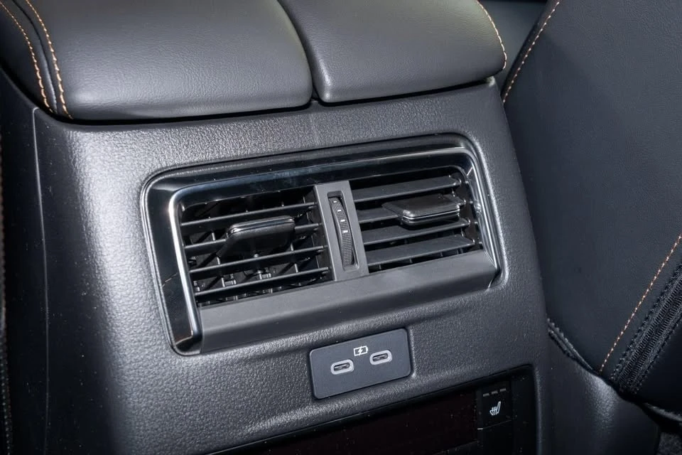 2026 Mazda CX-90 - Image 18 of 20