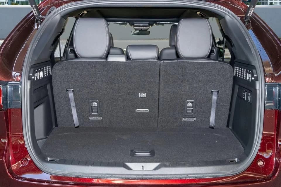 2026 Mazda CX-90 - Image 13 of 20