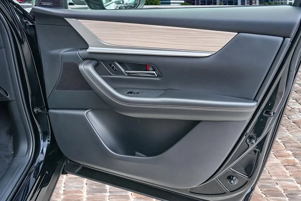 2026 Mazda CX-90 - Image 17 of 20