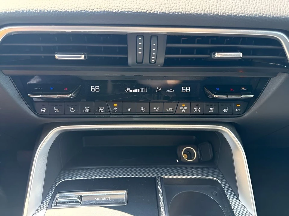 2026 Mazda CX-90 - Image 25 of 31