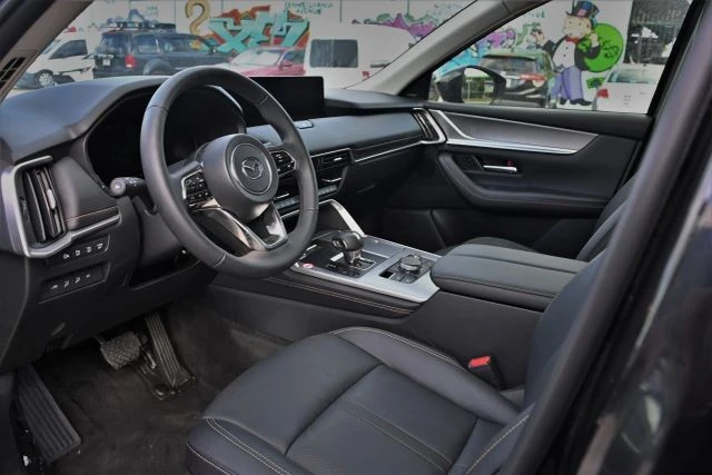 2026 Mazda CX-90 - Image 14 of 21