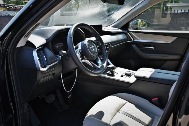 2026 Mazda CX-90 - Image 19 of 21