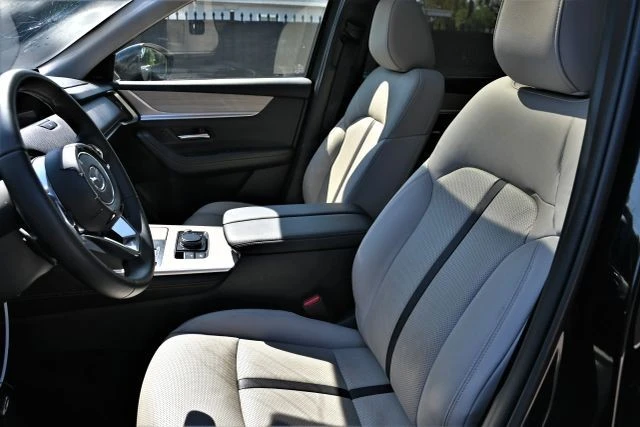 2026 Mazda CX-90 - Image 20 of 31