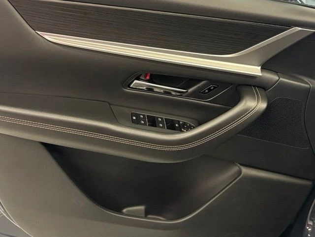 2026 Mazda CX-90 - Image 23 of 27