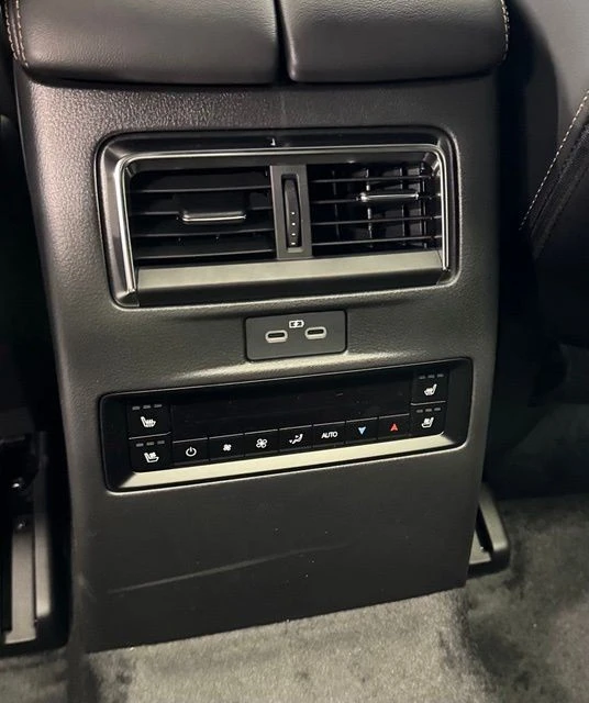 2026 Mazda CX-90 - Image 24 of 26