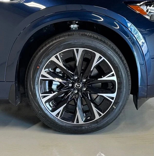 2026 Mazda CX-90 - Image 25 of 26
