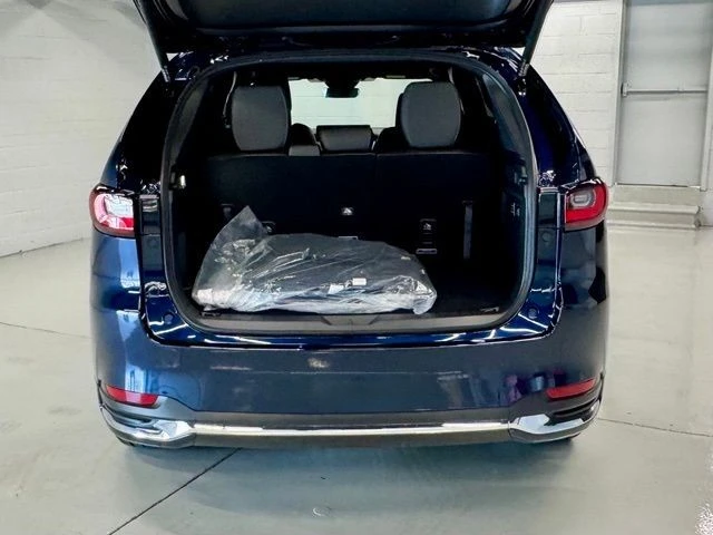 2026 Mazda CX-90 - Image 9 of 26