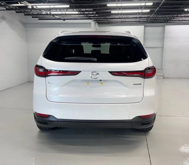 2026 Mazda CX-90 - Image 4 of 24