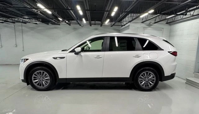 2026 Mazda CX-90 - Image 2 of 24