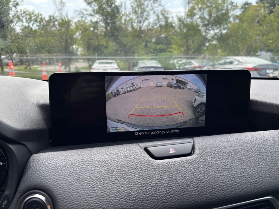 2026 Mazda CX-90 - Image 28 of 31
