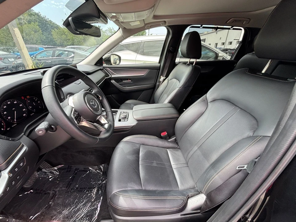 2026 Mazda CX-90 - Image 30 of 31