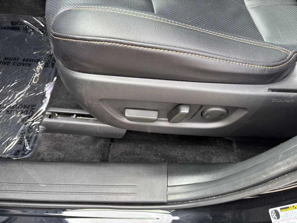 2026 Mazda CX-90 - Image 24 of 31