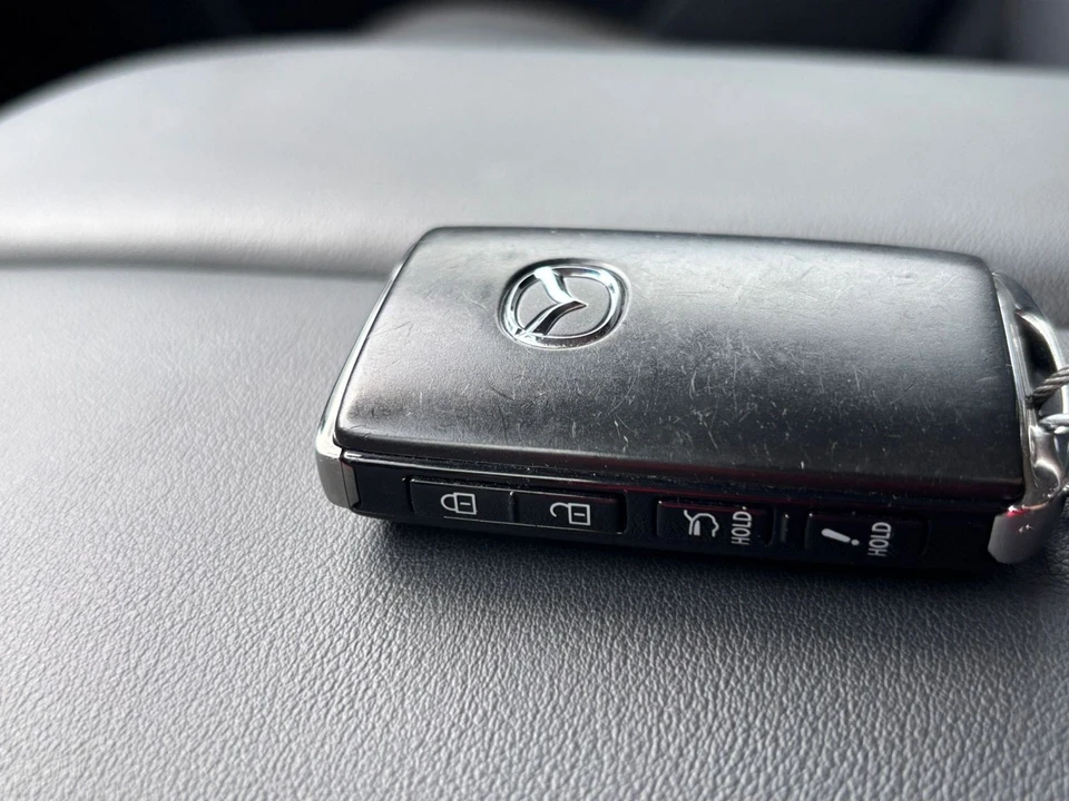 2026 Mazda CX-90 - Image 23 of 31
