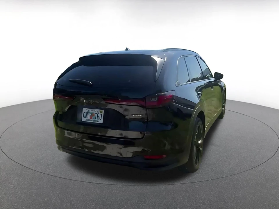 2026 Mazda CX-90 - Image 17 of 31