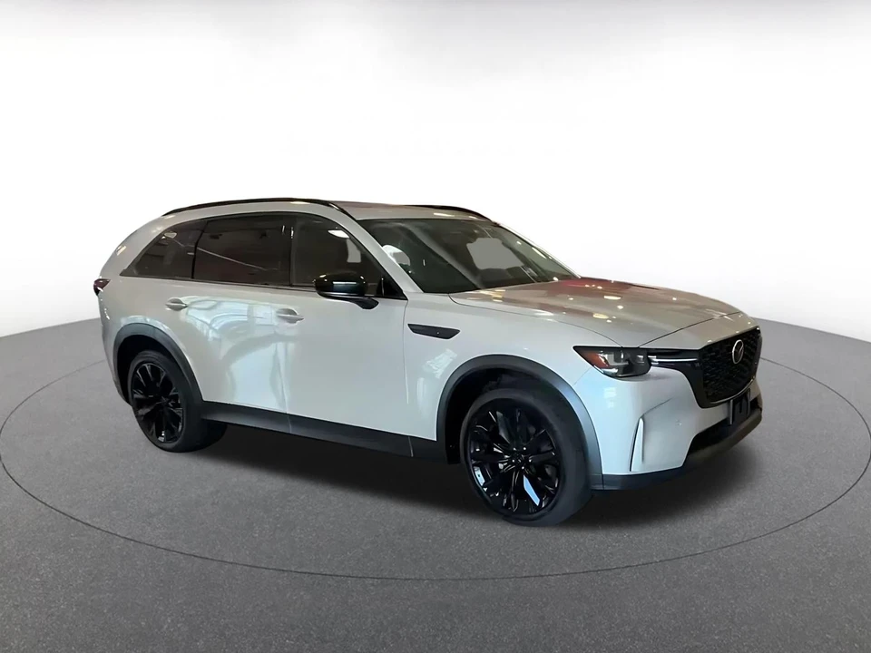 2026 Mazda CX-90 - Image 2 of 31
