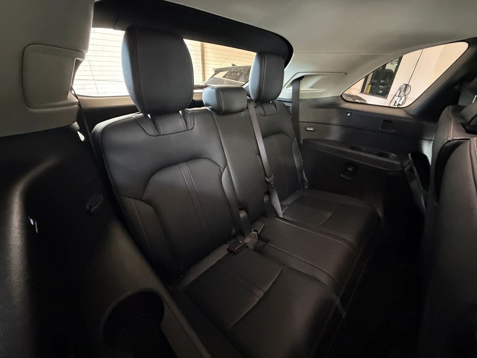 2026 Mazda CX-90 - Image 29 of 31