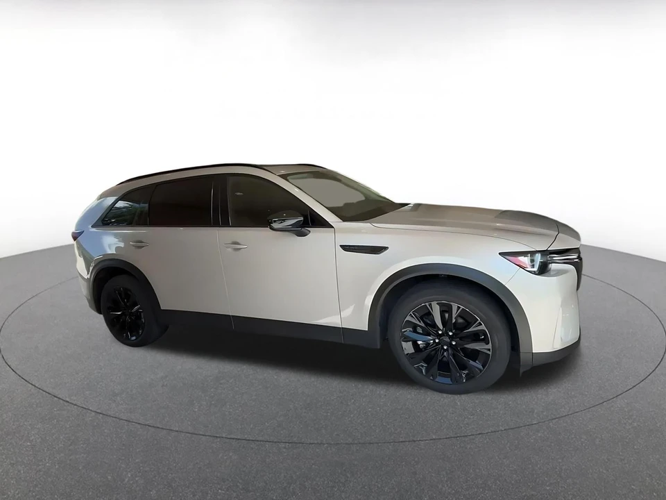 2026 Mazda CX-90 - Image 2 of 31
