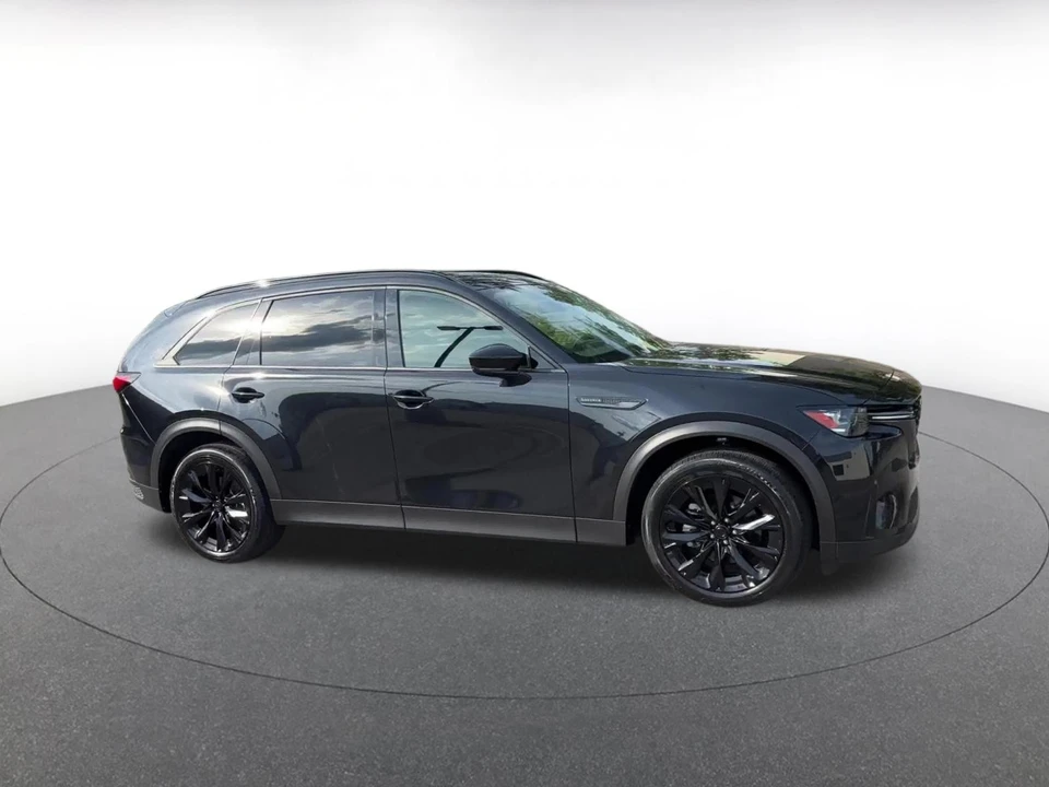 2026 Mazda CX-90 - Image 2 of 31