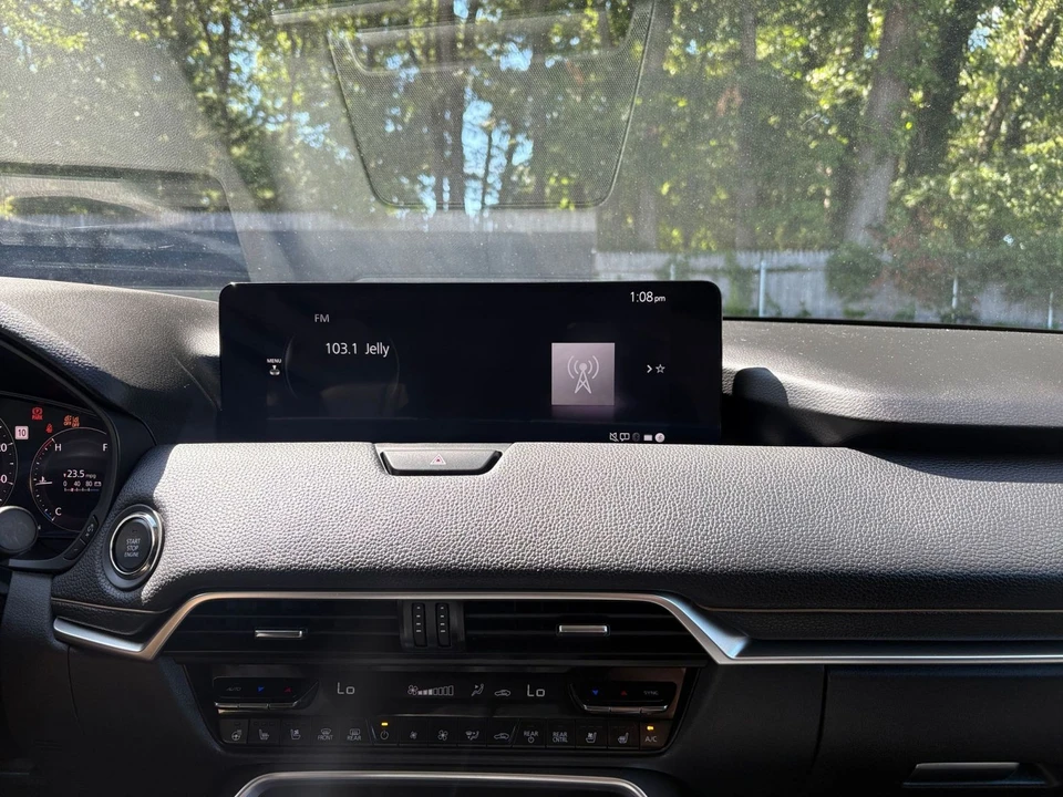 2026 Mazda CX-90 - Image 18 of 31