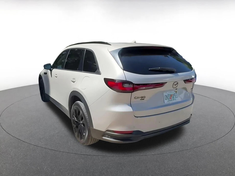 2026 Mazda CX-90 - Image 12 of 31