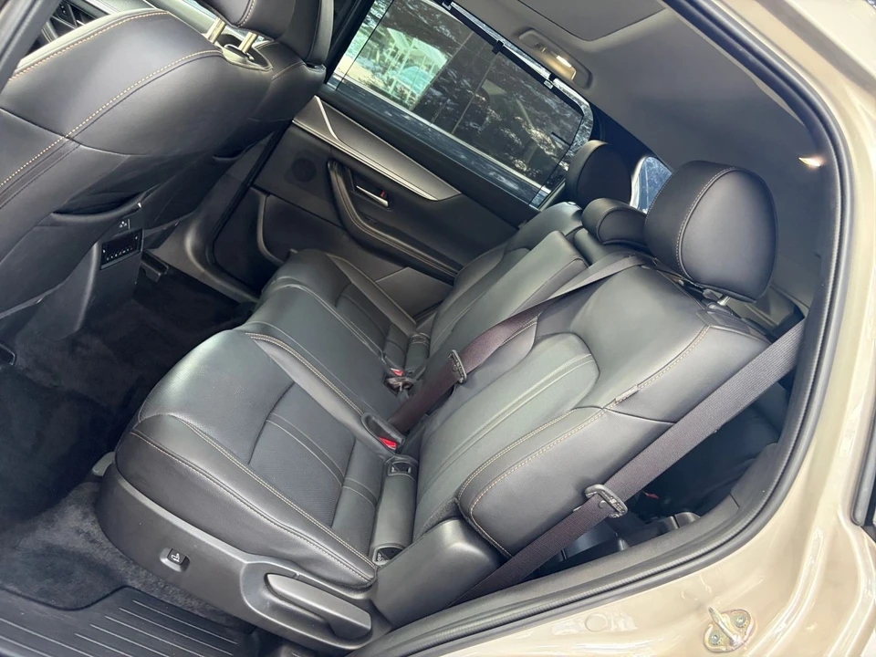 2026 Mazda CX-90 - Image 29 of 31