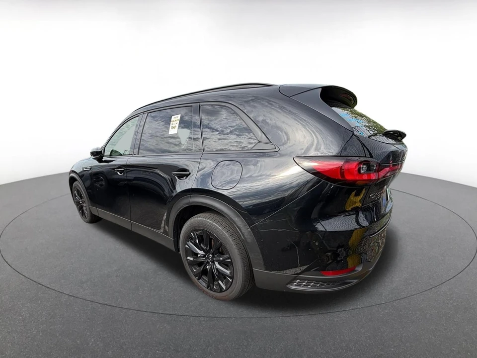 2026 Mazda CX-90 - Image 9 of 17