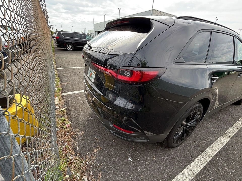2026 Mazda CX-90 - Image 12 of 17