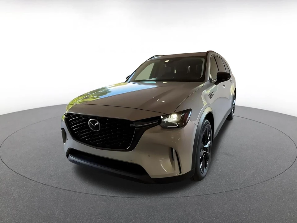 2026 Mazda CX-90 - Image 4 of 31