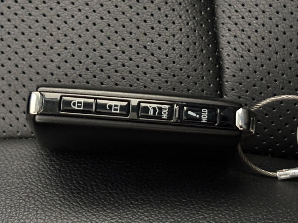 2026 Mazda CX-90 - Image 24 of 31