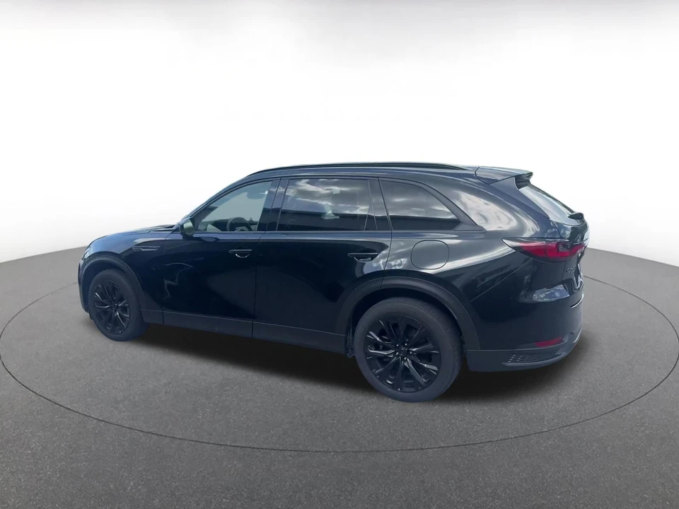 2026 Mazda CX-90 - Image 9 of 31