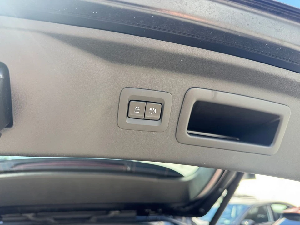 2026 Mazda CX-90 - Image 26 of 31