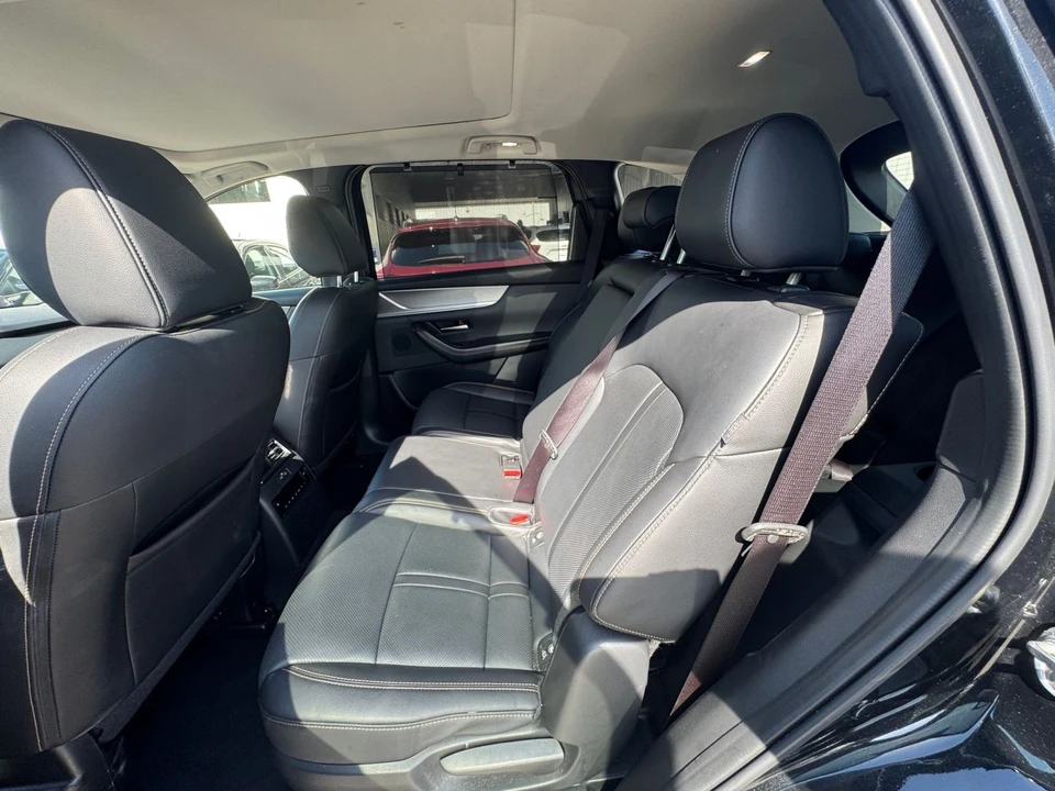 2026 Mazda CX-90 - Image 29 of 31