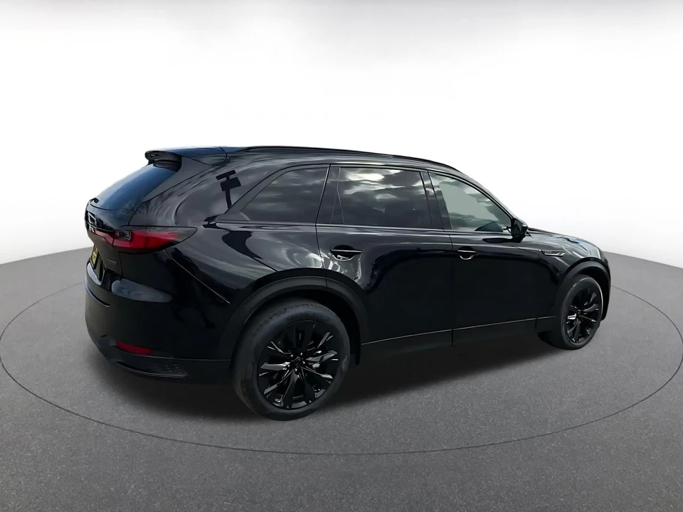 2026 Mazda CX-90 - Image 16 of 31
