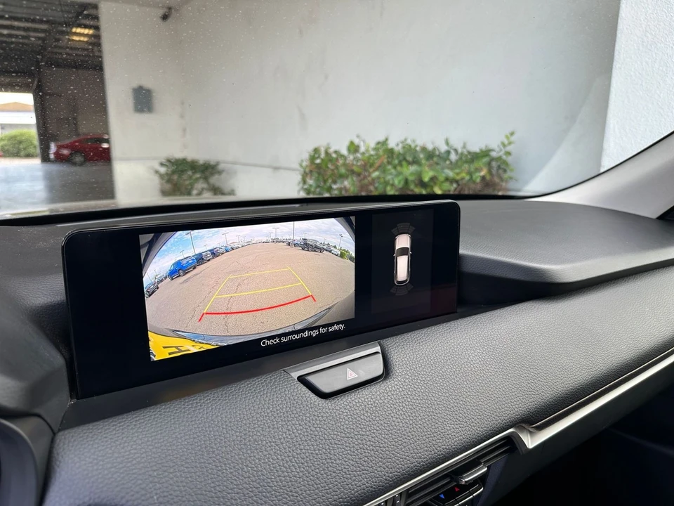 2026 Mazda CX-90 - Image 28 of 31