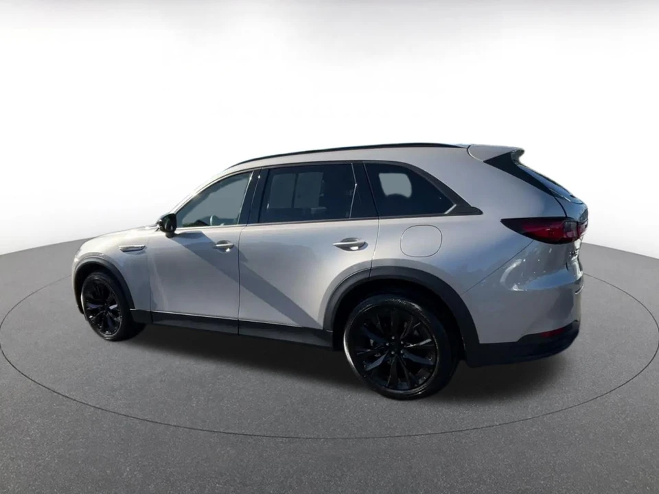 2026 Mazda CX-90 - Image 11 of 31